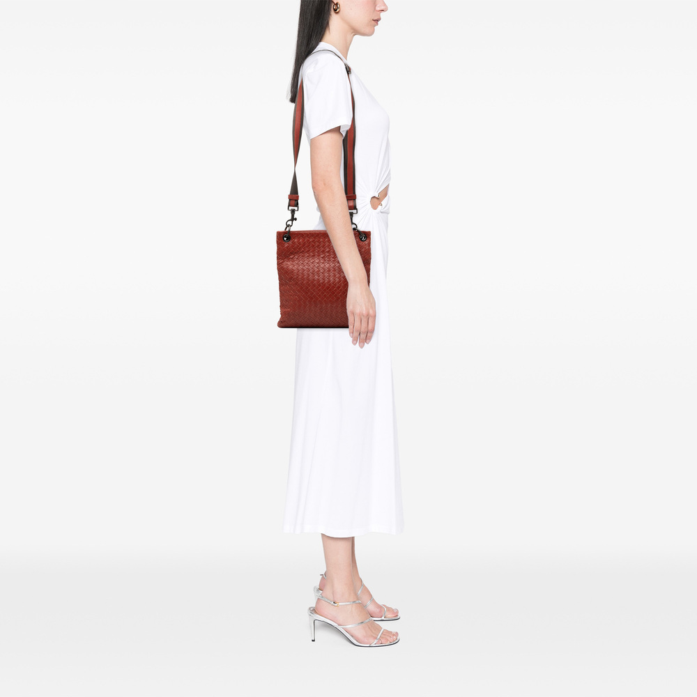 Pre-Loved Bottega Veneta Leather Intrecciato Crossbody - Picture 7 of 7